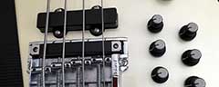 Roland G-77 Bass Ivory